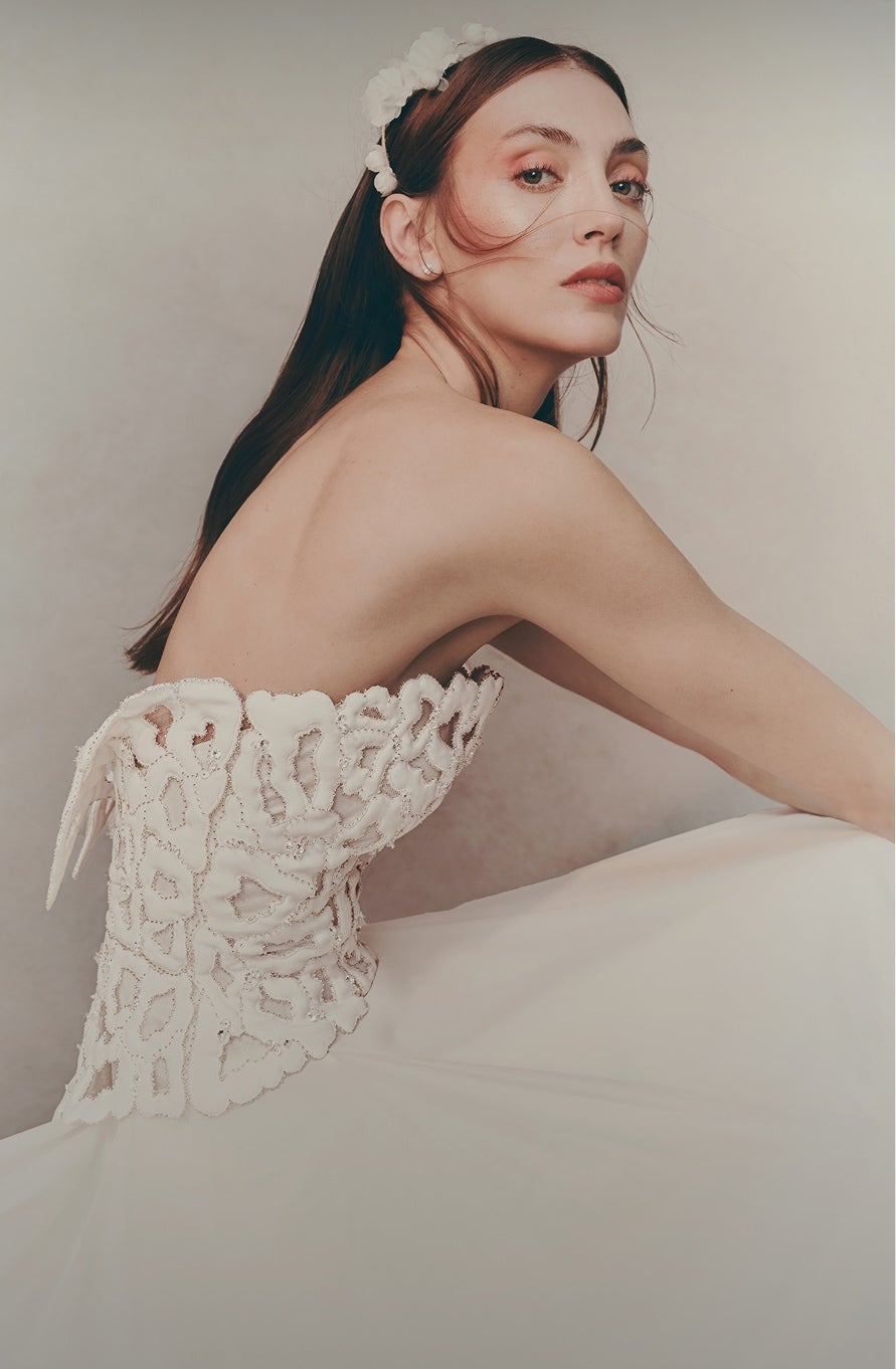 Discover the dresses from the new 2026 collection